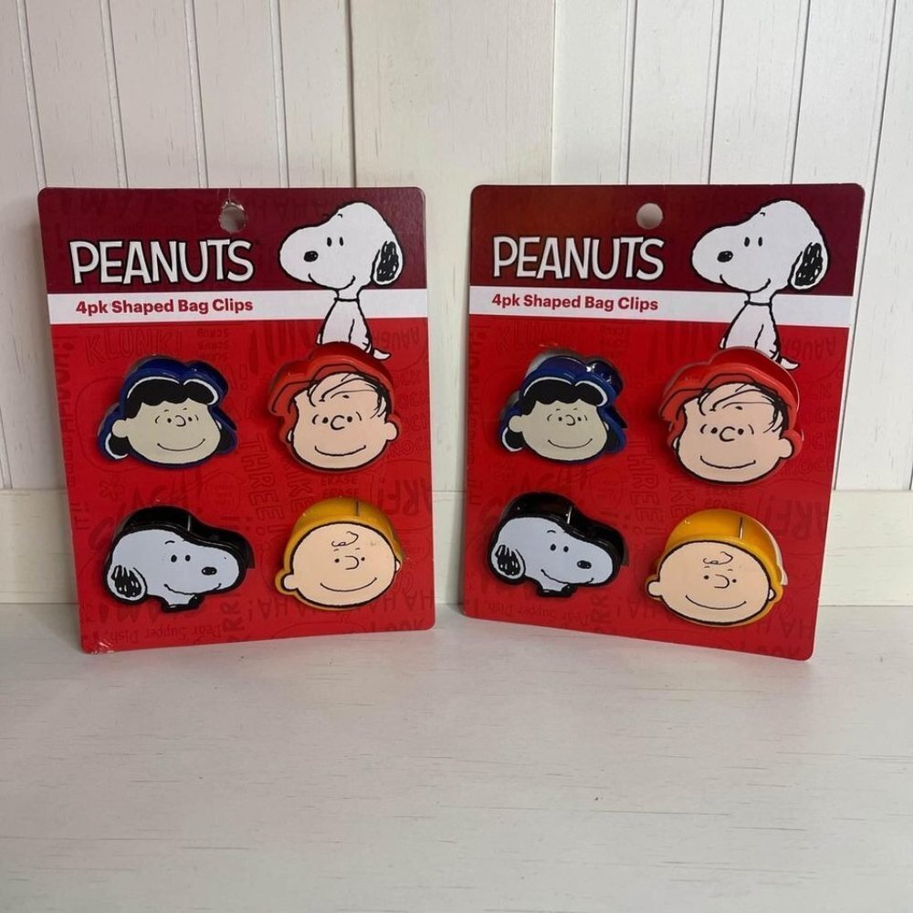 Peanuts Bag Clips 2 Packs of 4 Character Bag Clips
